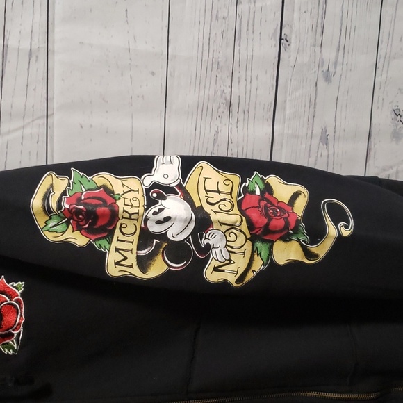 Walt Disney World Mickey Mouse hoodie - Picture 5 of 8